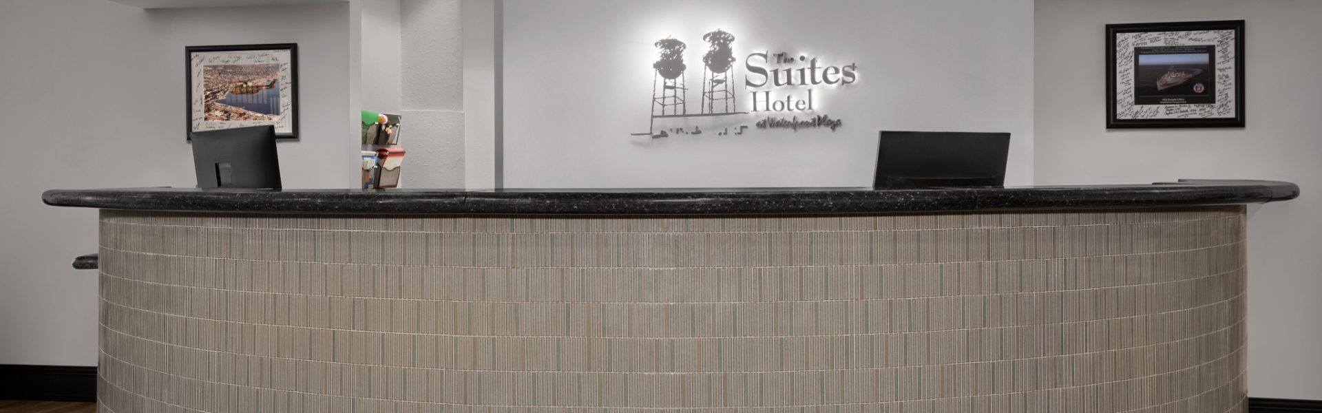 Duluth Minnesota hotel lobby